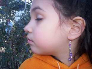 POR TU CUELLO MI MES DE ABRIL RESBALA...